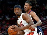 乐竞体育-巴特勒新星精彩发挥表现惊艳，FPX未来可期！的简单介绍