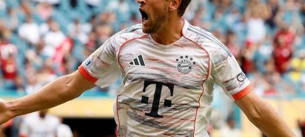 乐竞娱乐-凯恩爆冷击败巴黎圣日耳曼，爆冷引爆全场！的简单介绍