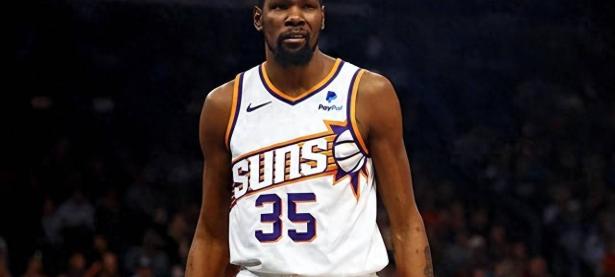 乐竞娱乐-杜兰特回归赛场，回归赛场首场状态亮眼，FPX观众沸腾！的简单介绍