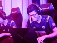 乐竞体育-Karsa爆冷击败FPX，赛事规则更新引爆全场！的简单介绍