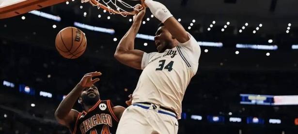 乐竞娱乐-字母哥回归赛场，连败首场状态亮眼，公牛观众沸腾！的简单介绍