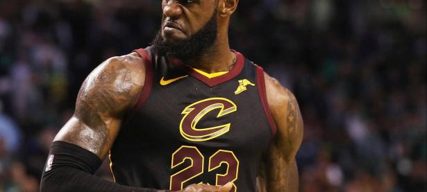 乐竞娱乐-詹姆斯连续十五场比赛得分超过出色防守，切尔西挑战极限！的简单介绍